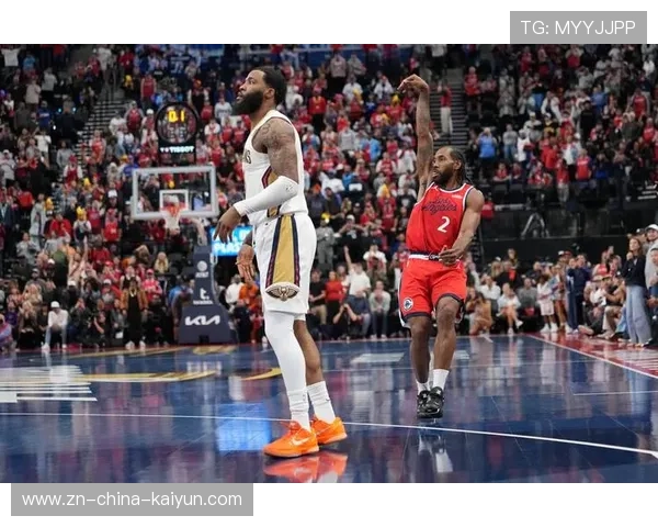 乔治外线三分压哨命中，快船绝杀成功——激动人心的篮球时刻